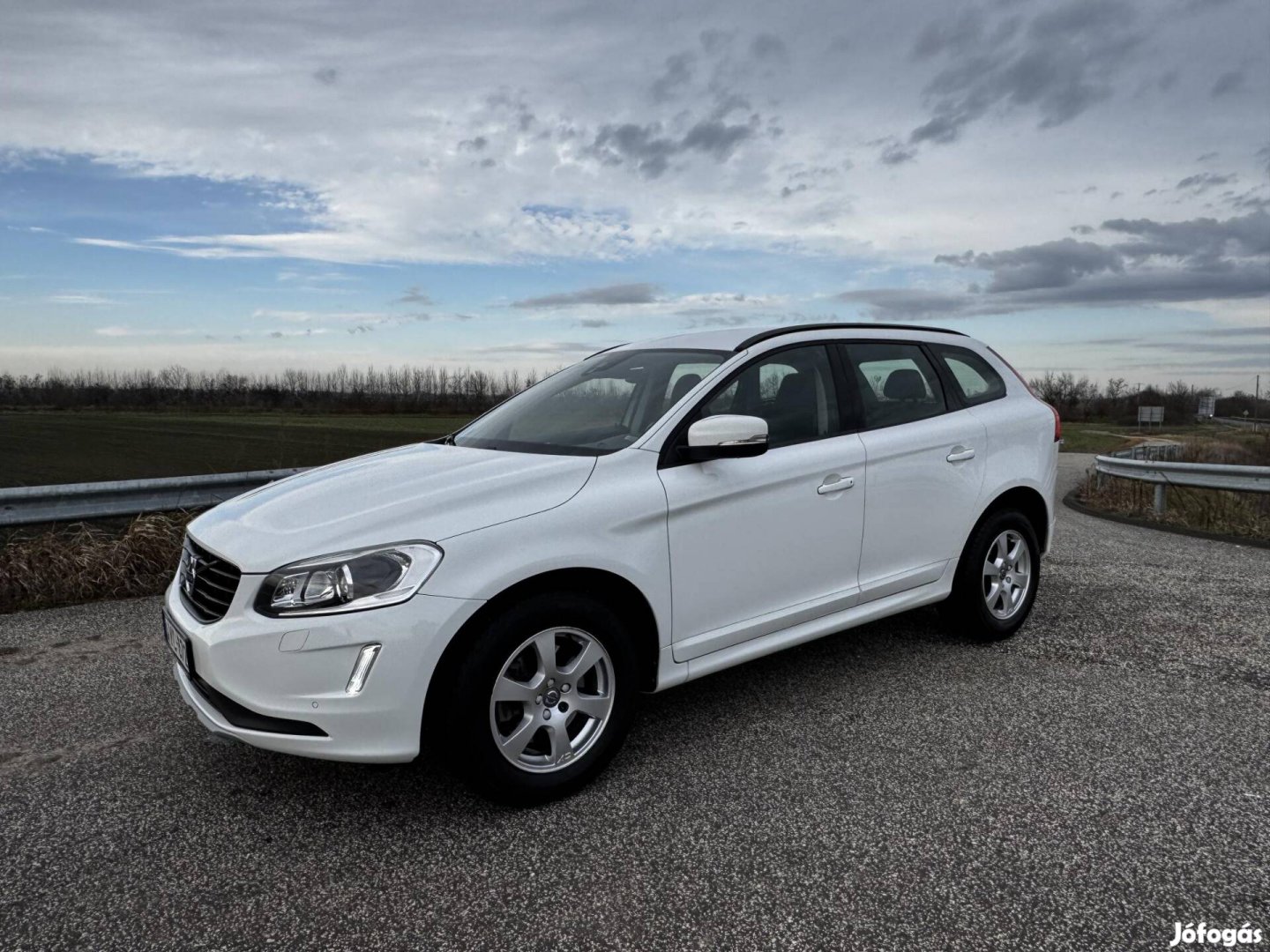 Volvo XC60 2.4 D [D4] Kinetic Geartronic Magyar...